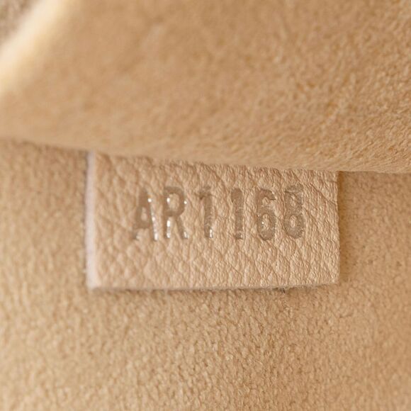 Louis Vuitton Calfskin Mylockme Fleurs BB Shoulder Bag - Picture 6 of 14